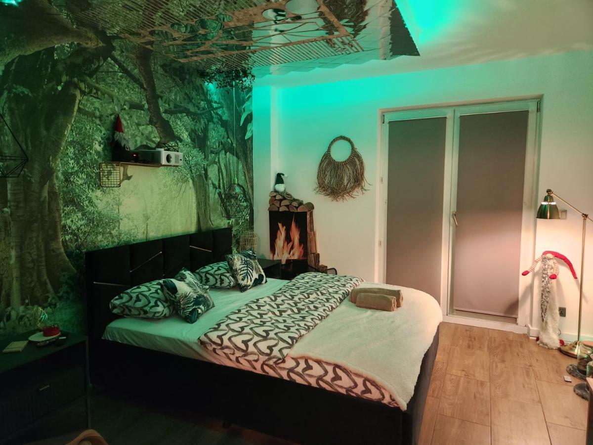Warszawa Wola Wyjatkowe Studio Z Jacuzzi, Sauna I Fotelem Do Masazu - Exceptional Studio In Warsaw With Jacuzzi, Sauna And Massage Chair Zewnętrze zdjęcie